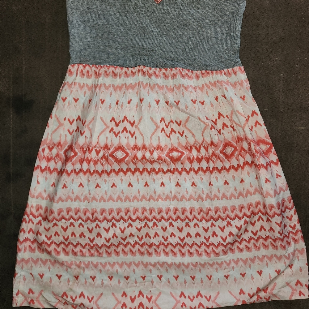ADORABLE Roxy Strapless Dress - Picture 4 of 5